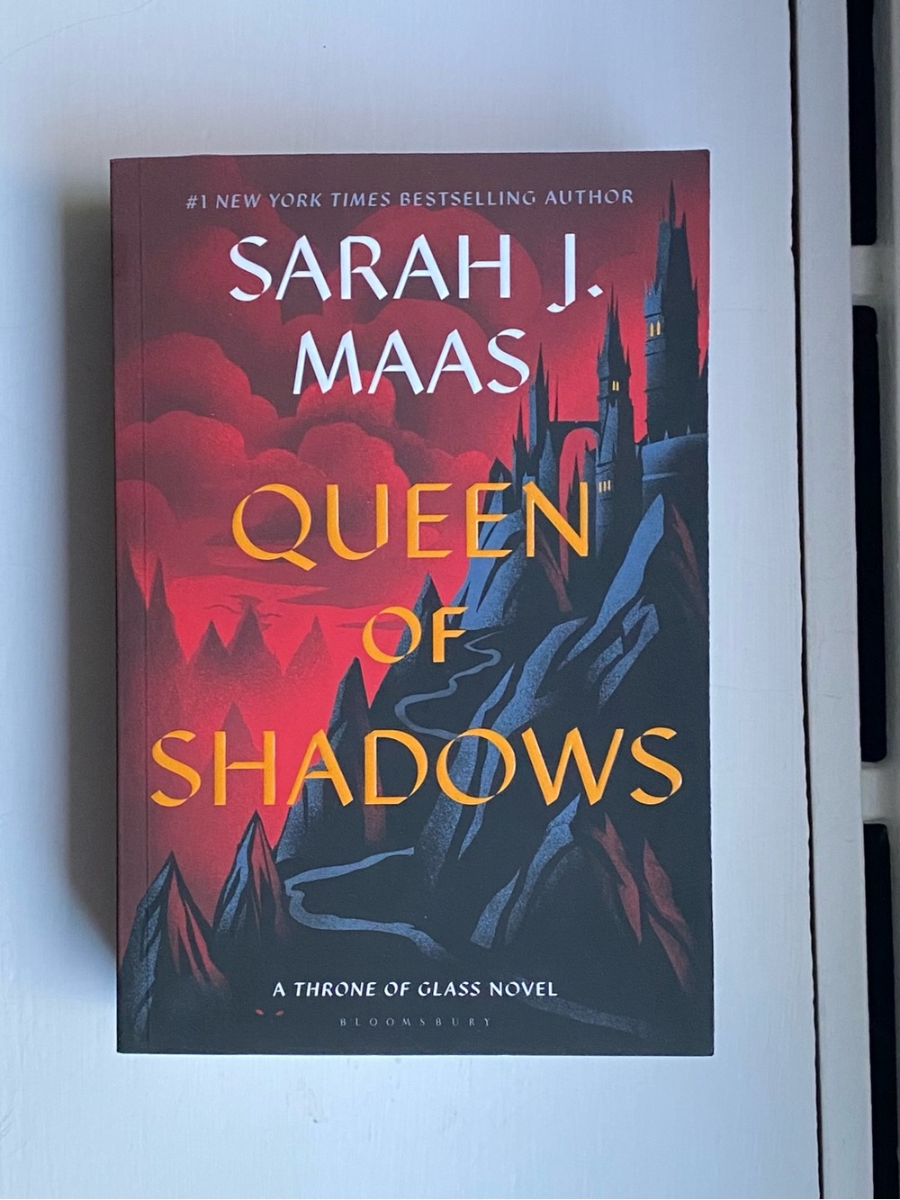 Queen of Shadows (TOG Series) Paperback Book by Sarah J Maas